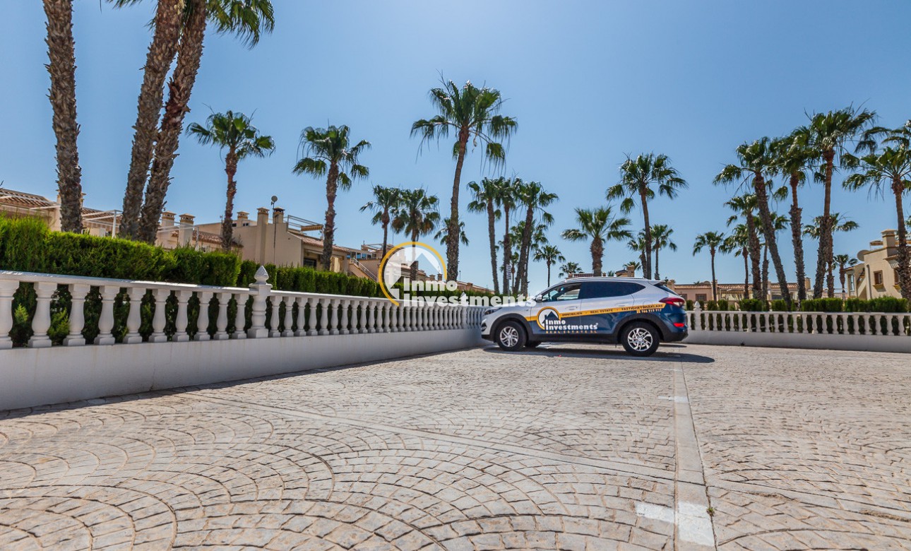 Gebrauchtimmobilien - Reihenhaus - Playa Flamenca - Montilla