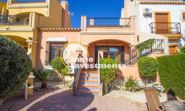 Inmobiliaria en venta, bungalow en La Finca golf Algorfa, Alicante