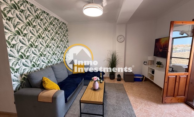 Apartamento - Reventa - Torrevieja - 17630