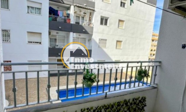 Apartamento - Reventa - Torrevieja - 49989