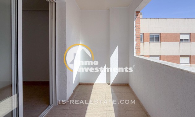 Apartamento - Reventa - Torrevieja - Centro