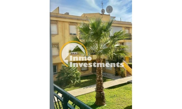 Apartamento - Reventa - Torrevieja - Eliseos playa