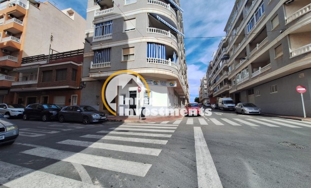 Apartamento - Reventa - Torrevieja - Estacion de autobuses
