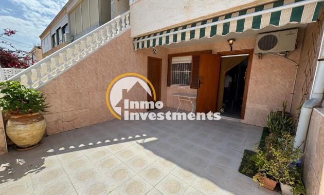 Apartamento - Reventa - Torrevieja - Playas