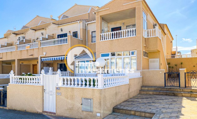 Apartment - Gebrauchtimmobilien - Punta Prima - 8429