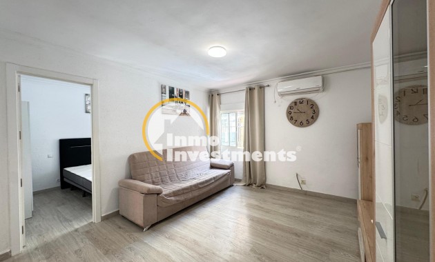 Apartment - Gebrauchtimmobilien - Torrevieja - 26937