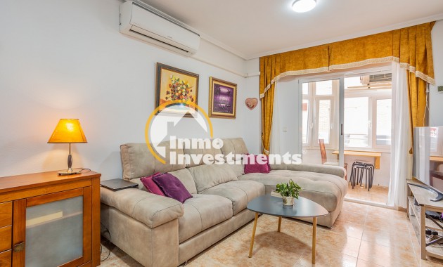 Apartment - Gebrauchtimmobilien - Torrevieja - 9101