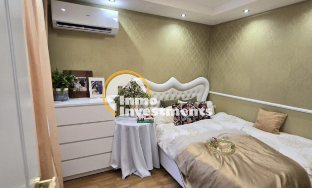 Apartment - Gebrauchtimmobilien - Torrevieja - Acequion
