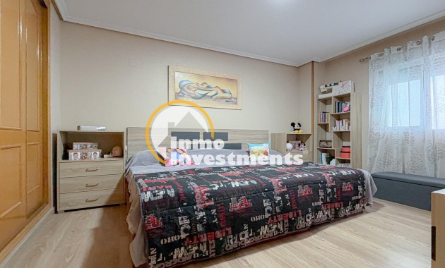 Apartment - Gebrauchtimmobilien - Torrevieja - Paseo maritimo