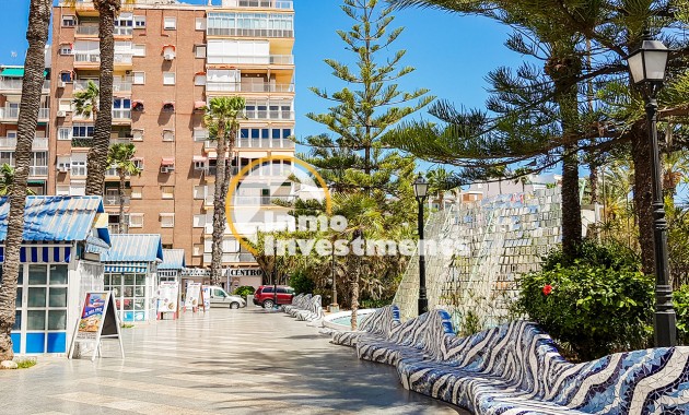 Apartment - Gebrauchtimmobilien - Torrevieja - Strand