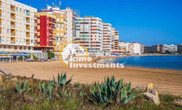 Apartment - Gebrauchtimmobilien - Torrevieja - Strand