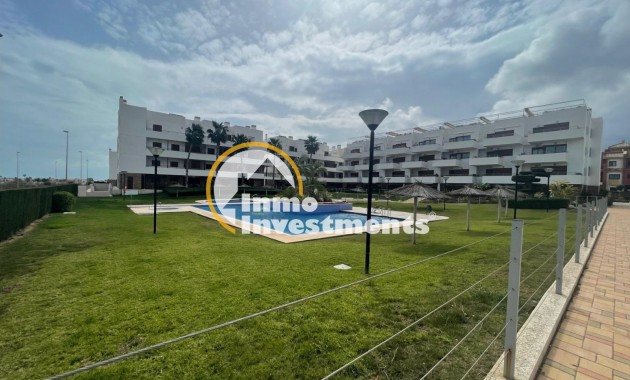 Apartment - Resale - Lomas de Cabo Roig - 11800