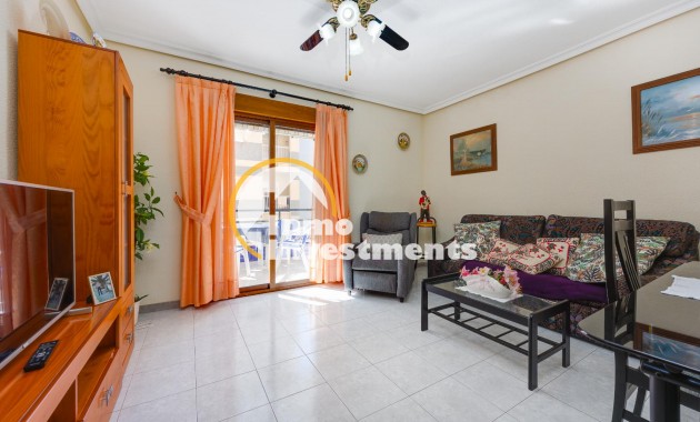 Apartment - Resale - Torrevieja - Beach