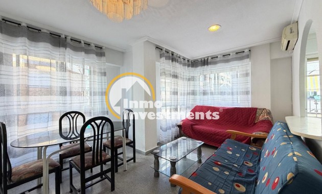 Apartment - Resale - Torrevieja - Estacion de autobuses