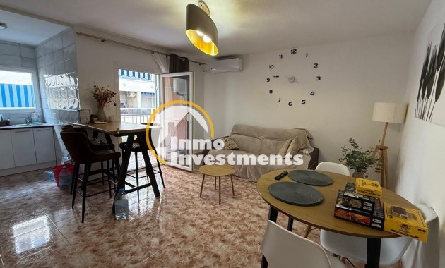 Apartment - Resale - Torrevieja - Habaneras