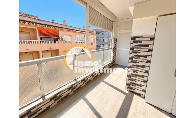 Apartment - Resale - Torrevieja - Playa de los Naufragos