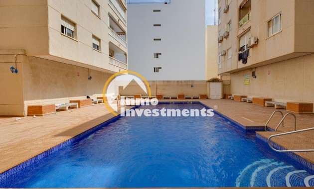 Apartment - Resale - Torrevieja - Playa del Acequion