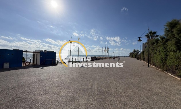 Apartment - Resale - Torrevieja - Punta Prima
