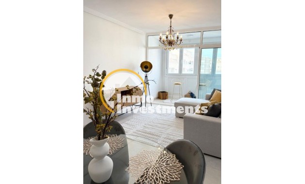 Apartment - Resale - Torrevieja - Torrevieja