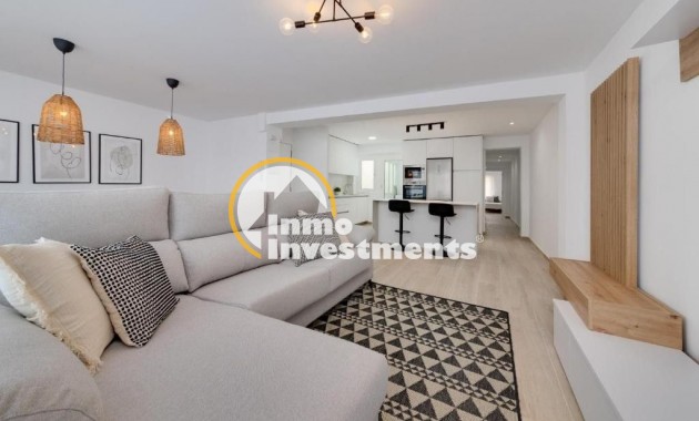 Appartement - Bestaande bouw - Torrevieja - Estacion de autobuses
