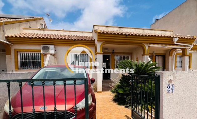 Chalet adosado - Reventa - Daya Nueva - Daya Nueva