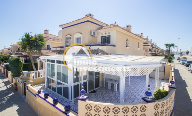 Chalet adosado - Reventa - La Zenia - 7519