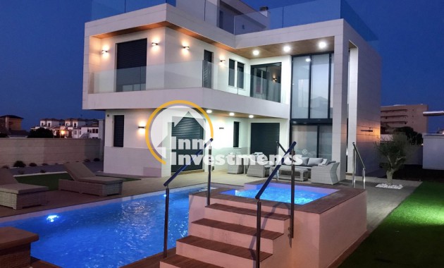 Chalet independiente - Obra nueva - Campoamor - 10097