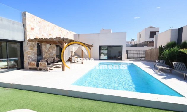 Chalet independiente - Reventa - Algorfa - La Finca Golf