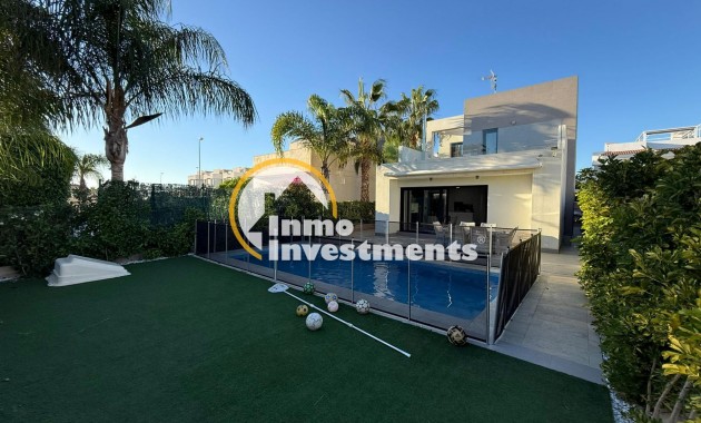 Chalet independiente - Reventa - Ciudad Quesada - 67472