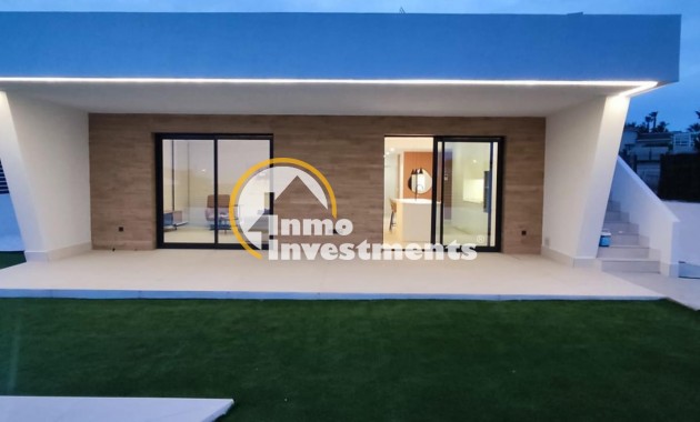 Chalet independiente - Reventa - Ciudad Quesada - 83874