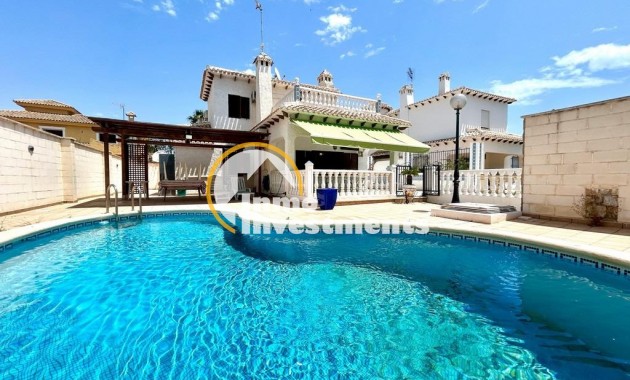 Chalet independiente - Reventa - La Zenia - Playa