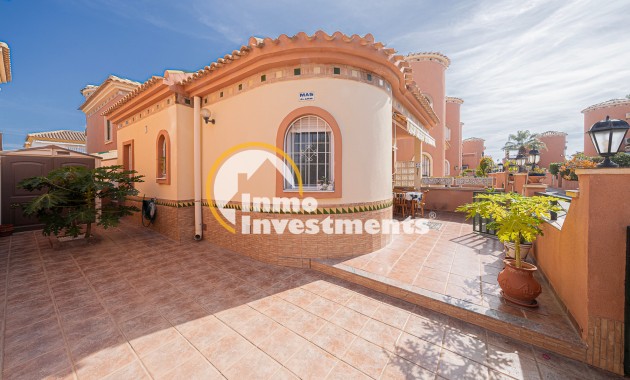 Chalet independiente - Reventa - Playa Flamenca - Playa Flamenca