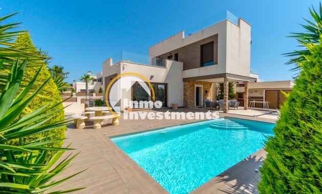 Chalet independiente - Reventa - Torrevieja - Aguas Nuevas