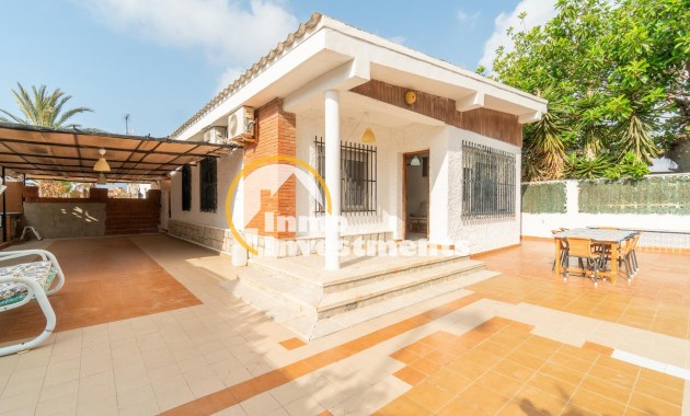 Chalet independiente - Reventa - Torrevieja - Calas