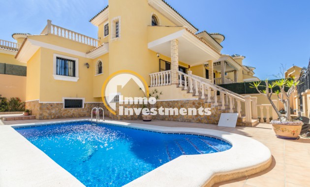 Chalet independiente - Reventa - Villamartin - 4342