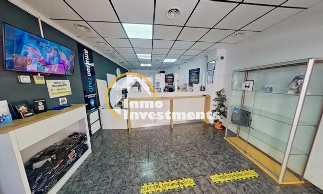 Commercial - Long term rental - Torrevieja - Habaneras