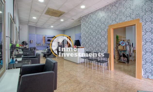 Commercieel - Bestaande bouw - Torrevieja - 85825