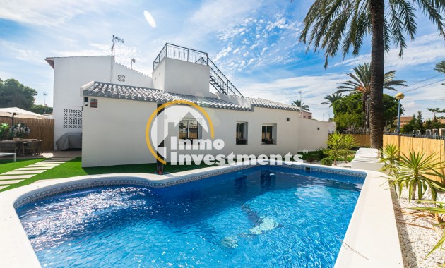 Doppelhaushälfte - Gebrauchtimmobilien - Torrevieja - Punta prima