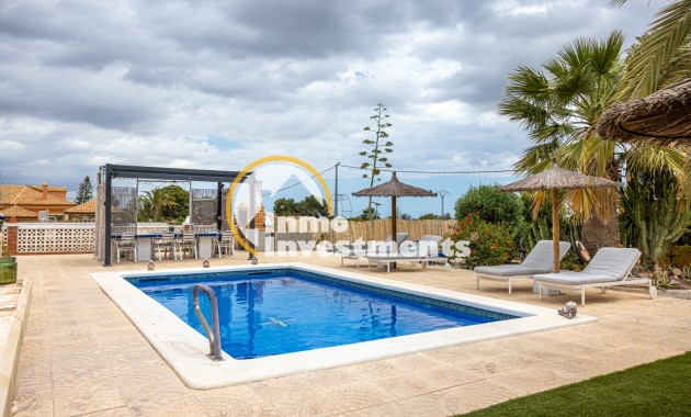 Finca - Bestaande bouw - Albatera - 57094