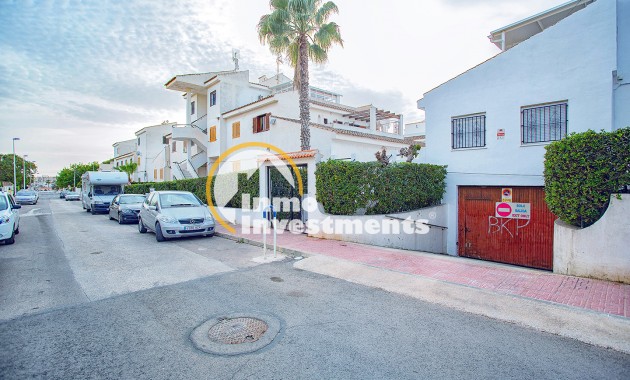 Garage - Bestaande bouw - Torrevieja - 32793