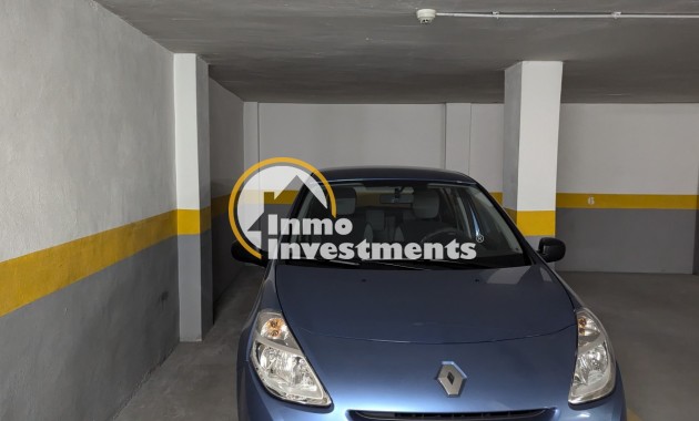 Garage - Bestaande bouw - Torrevieja - Torrevieja