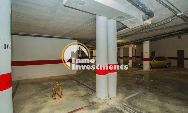 Garage - Revente privée - La Mata - Los Europeos