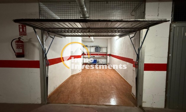 Garage - Till salu - Torrevieja - Estacion de autobuses