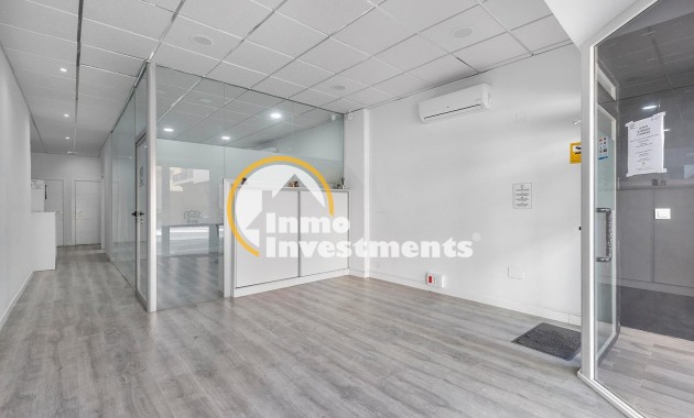 Kommerzial - Gebrauchtimmobilien - Torrevieja - La Mata pueblo