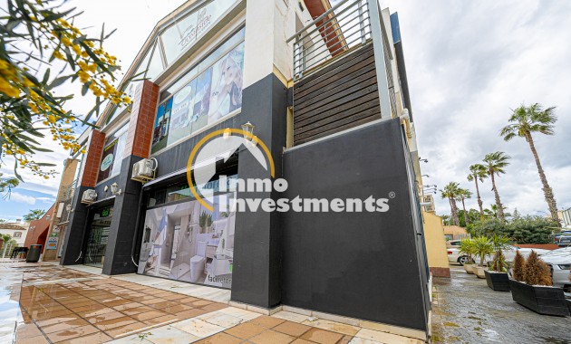 Local comercial - Reventa - Villamartin - 5570