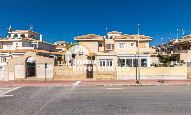 Quad House - Gebrauchtimmobilien - Playa Flamenca - 13516