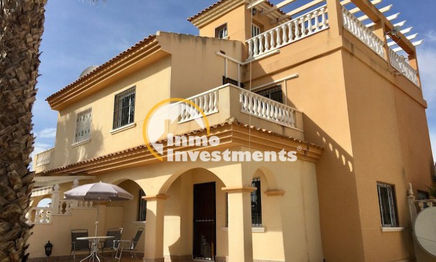 Quad House - Resale - Algorfa - 7023