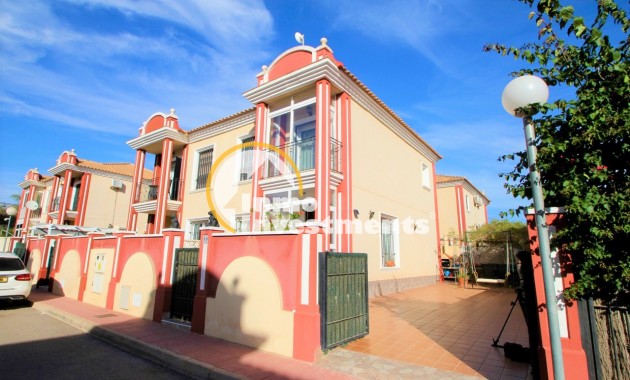 Semi detached villa - Resale - Campoamor - Campoamor beach