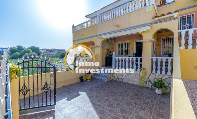 Town house - Resale - Villamartin - Las Filipinas