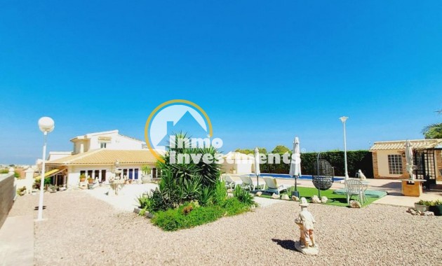 Villa - Bestaande bouw - Campoamor - 40155